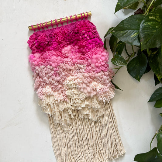 Bubblegum Shag Weaving